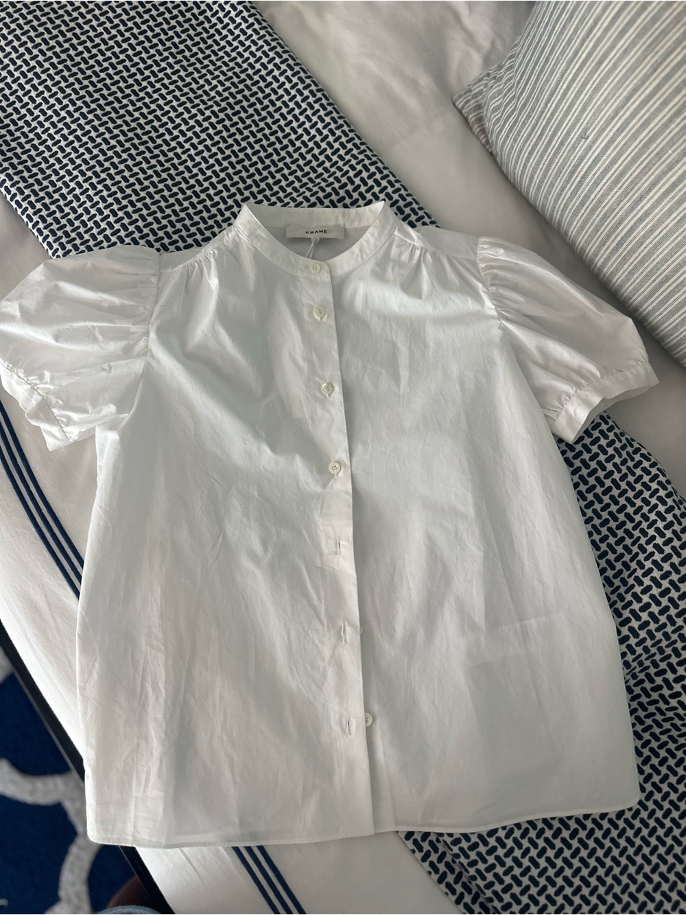 Frame Denim White Puff-Sleeve Button-Down Top